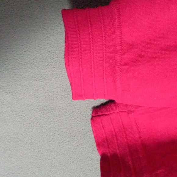 BNWT Conrad C V-neck sweater, red, size 2X - Picture 3 of 4